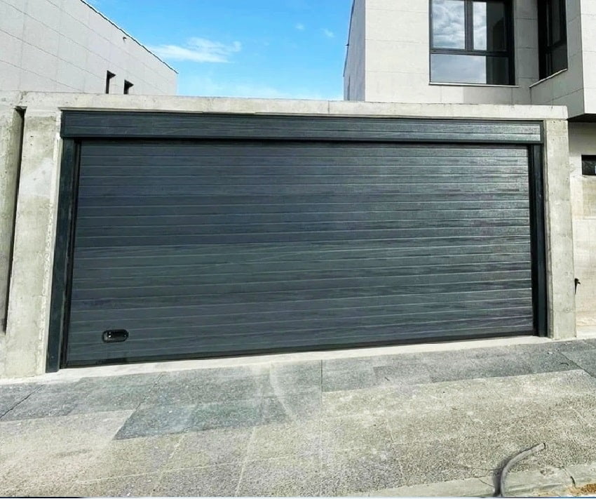 Puertas de garaje en Burjassot